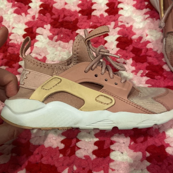Nike Huarache Run Se (Little Kid) size 12.5c - Picture 14 of 16